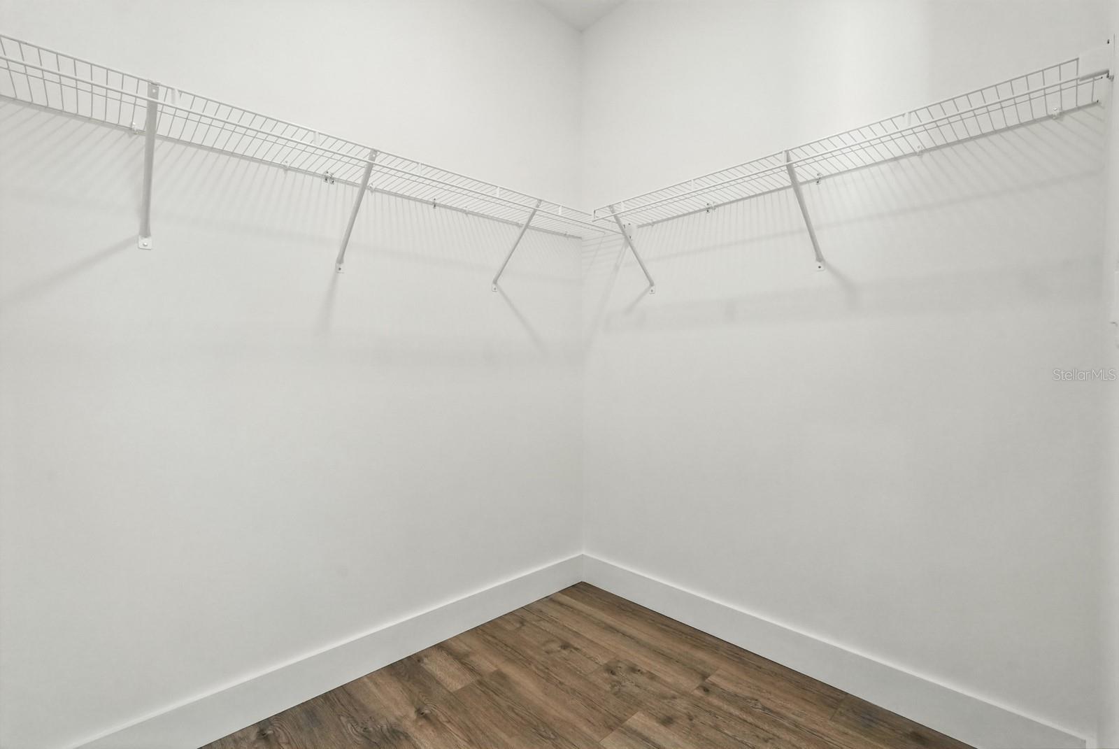 Image 33 of 42 For 15 Ulmus Place