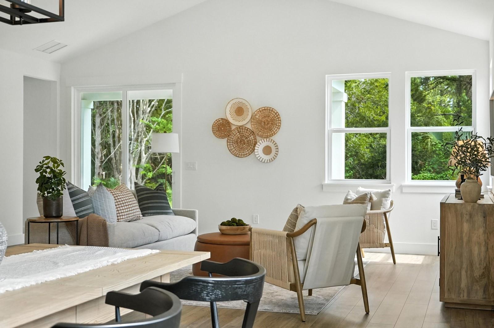 Image 38 of 42 For 15 Ulmus Place