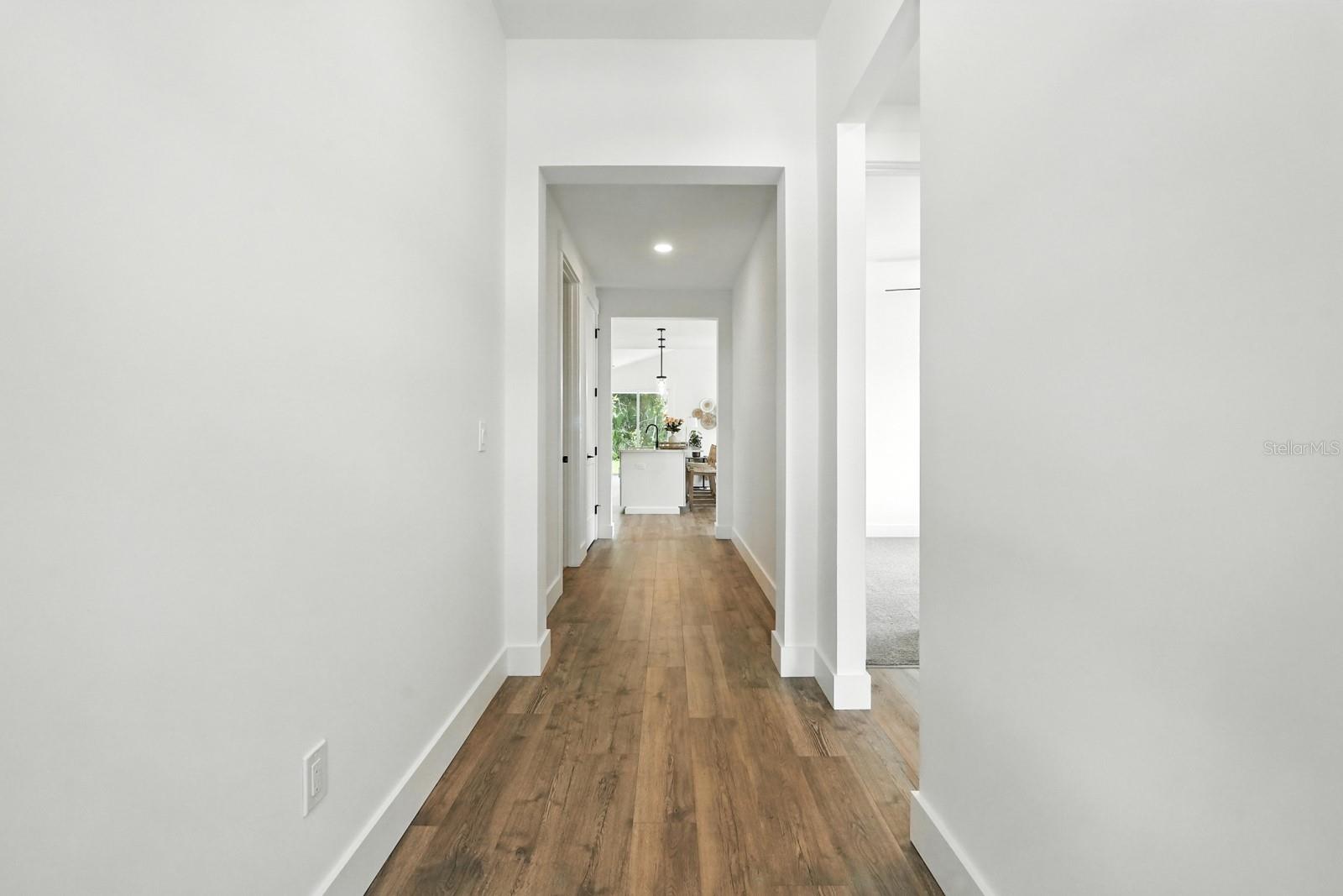 Image 8 of 42 For 15 Ulmus Place