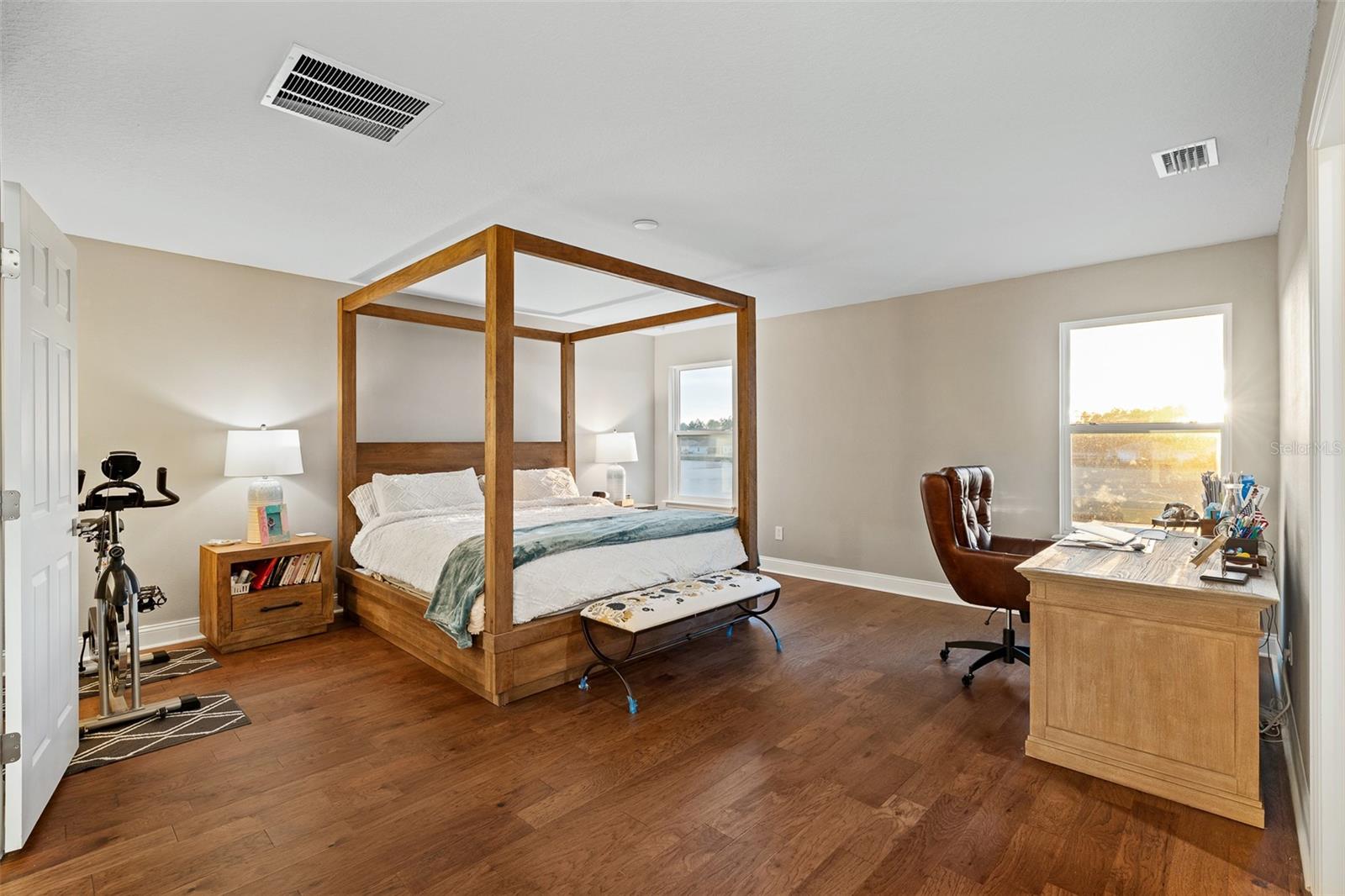 Image 20 of 54 For 55 Camellia Street