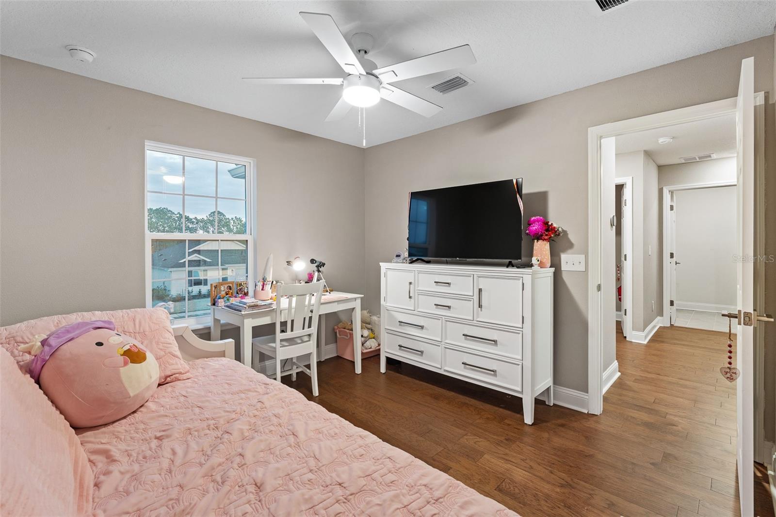 Image 27 of 54 For 55 Camellia Street