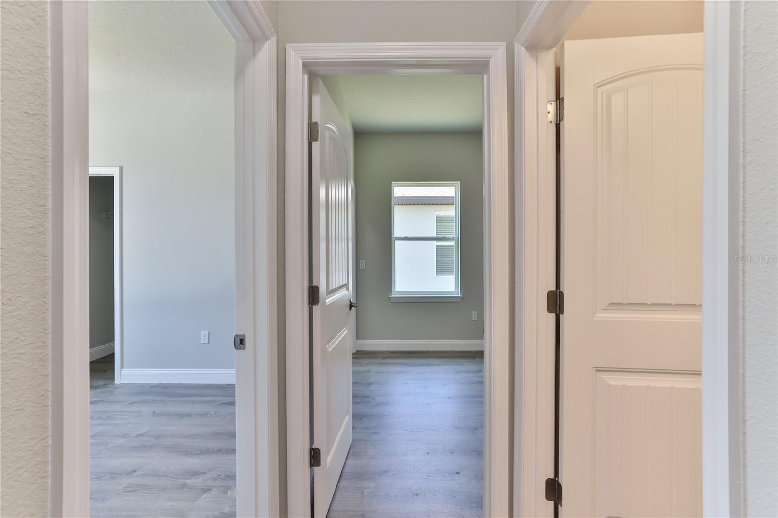 Image 18 of 19 For 37 Regent Lane A