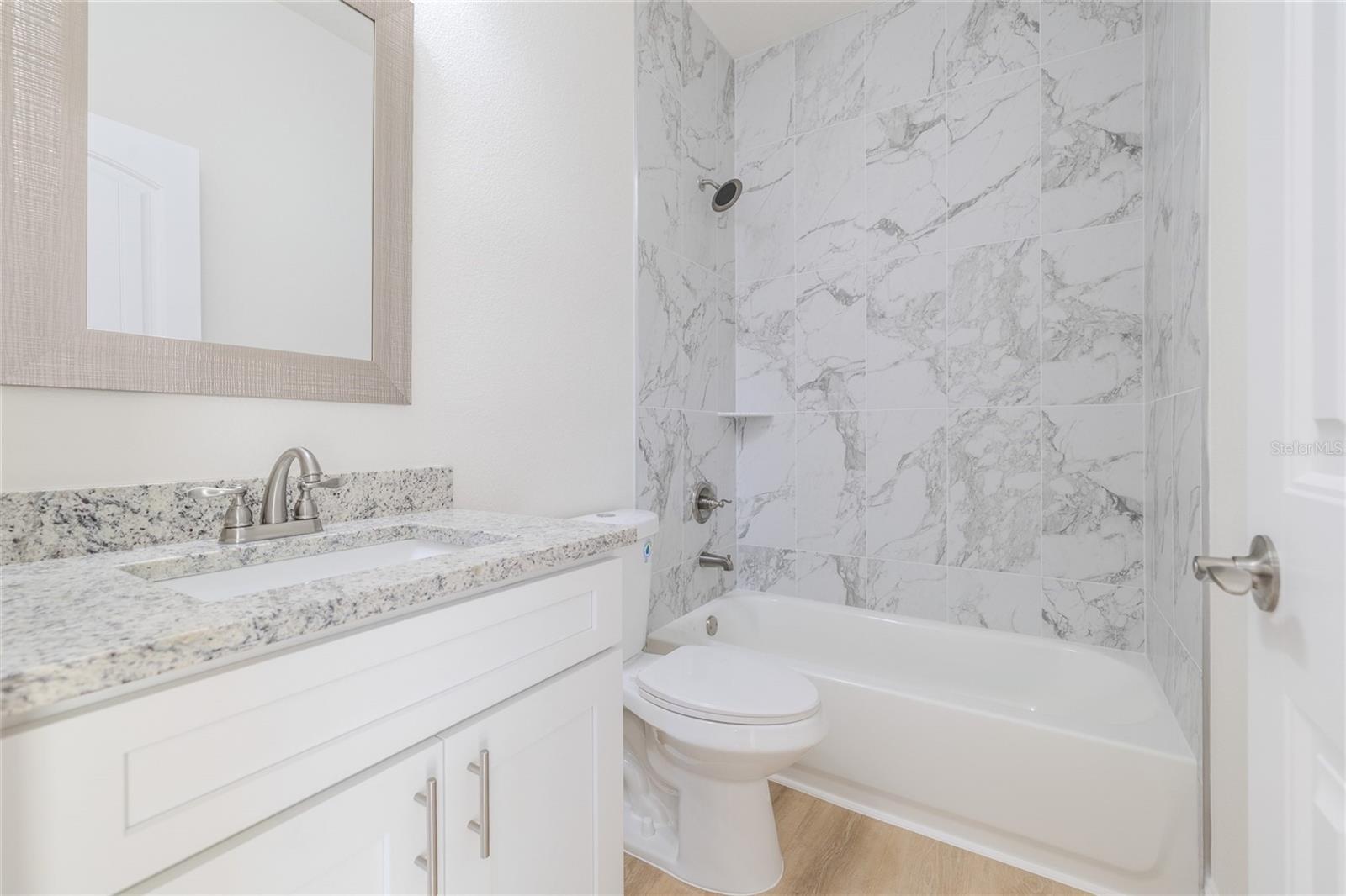 Image 22 of 29 For 2 Rainbow Lane A