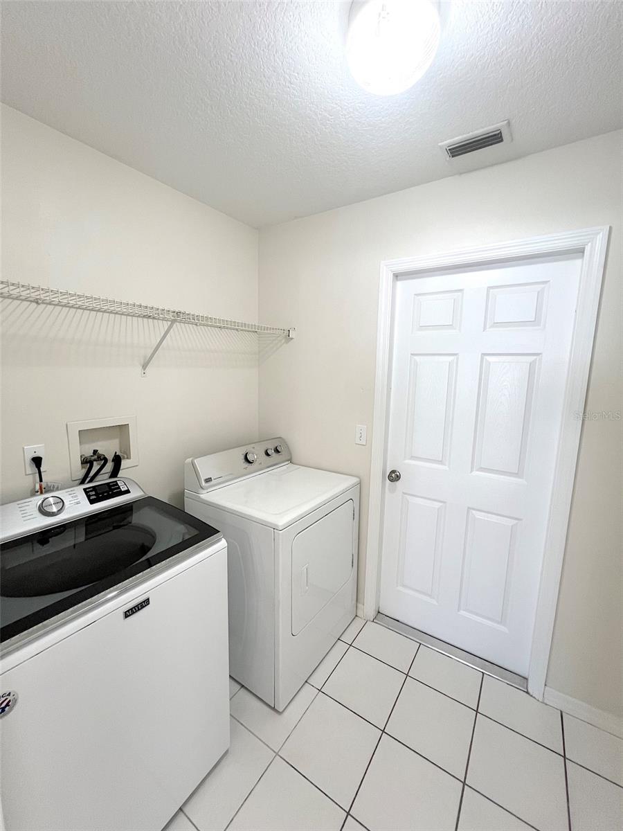 Image 25 of 64 For 75 Freemont Turn