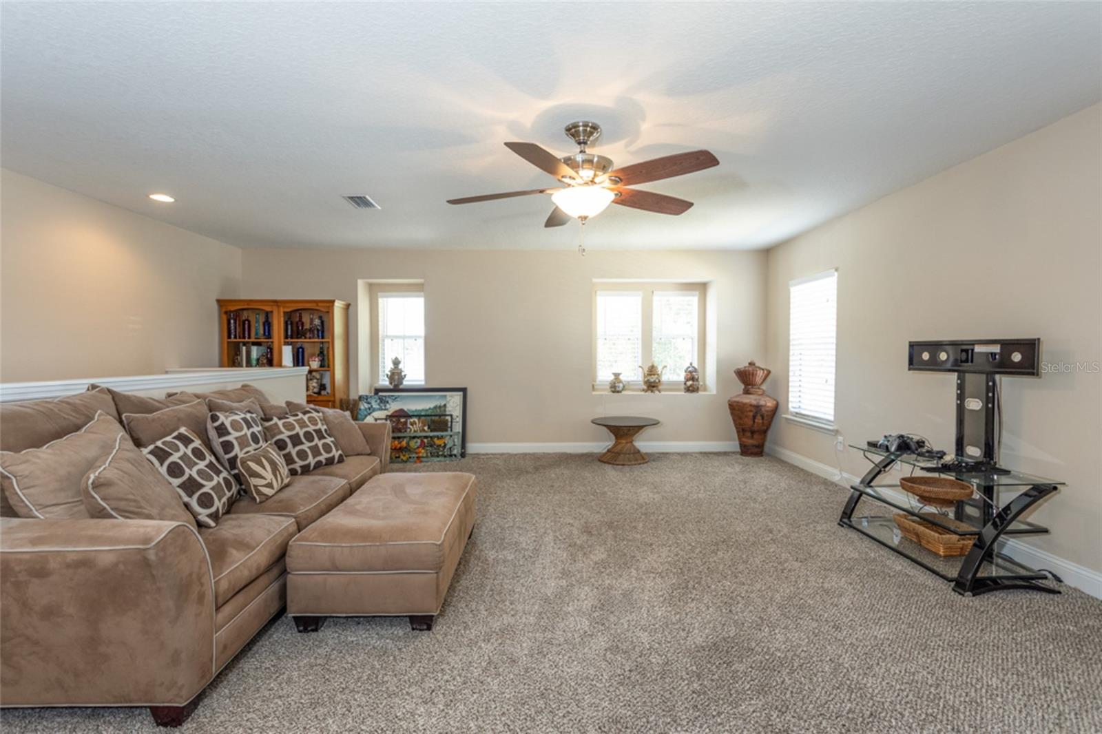 Image 4 of 38 For 61 Rollins Lane