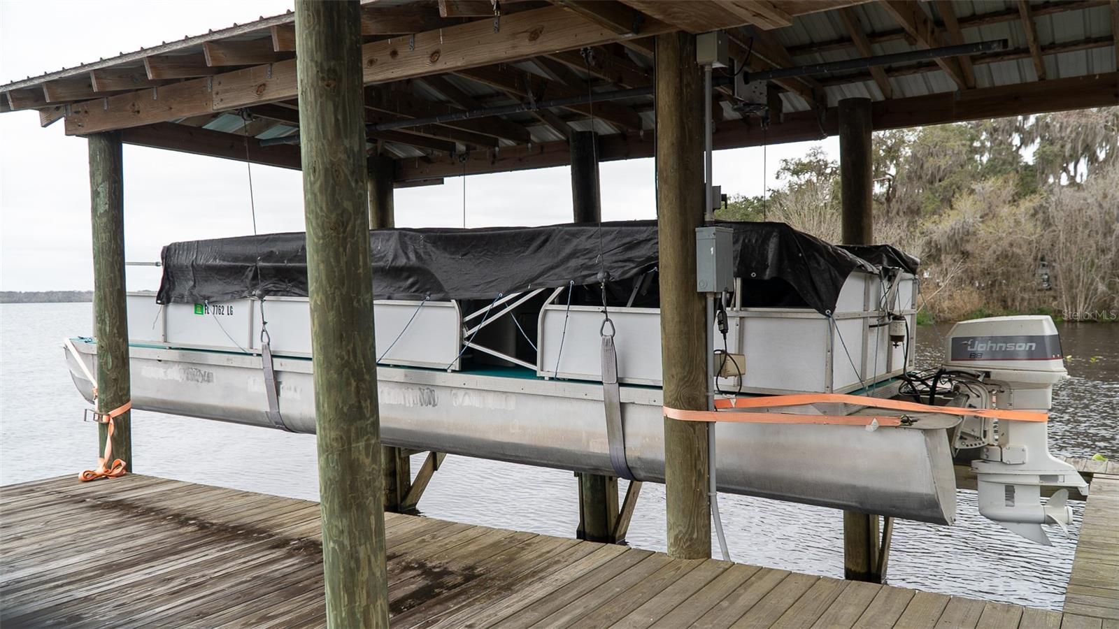 Image 21 of 38 For 455 River Road