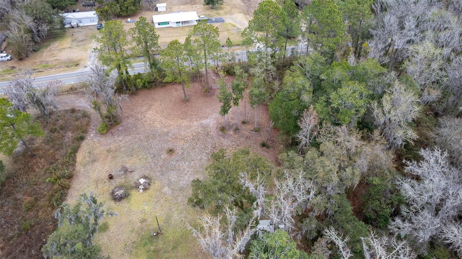 Image 35 of 38 For 455 River Road