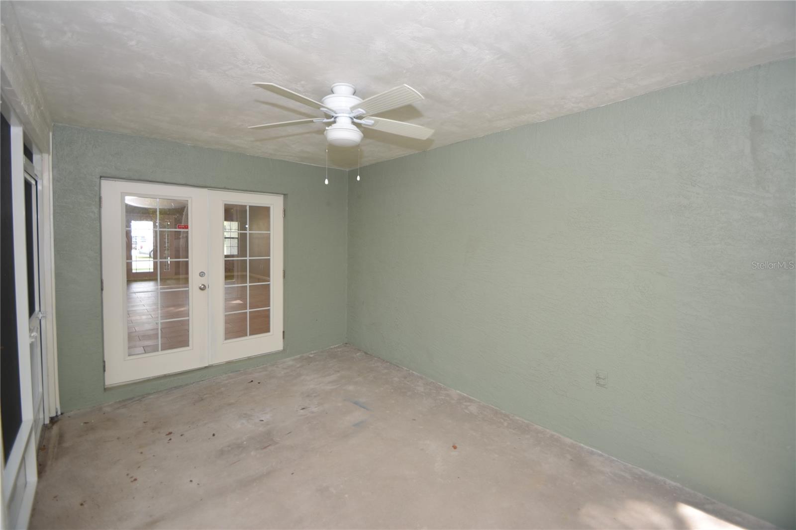 Image 10 of 37 For 17 Evansville Lane