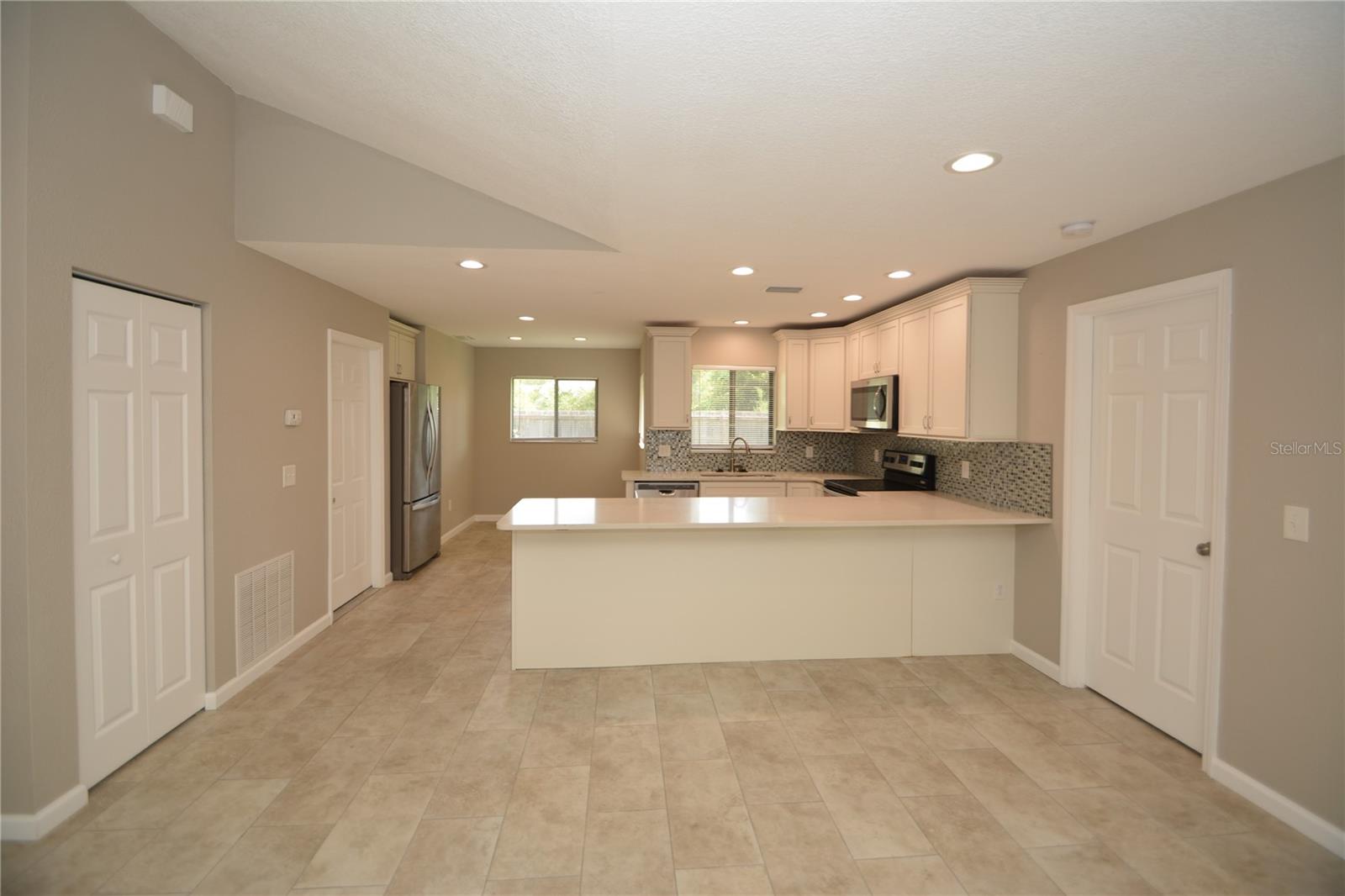 Image 13 of 37 For 17 Evansville Lane