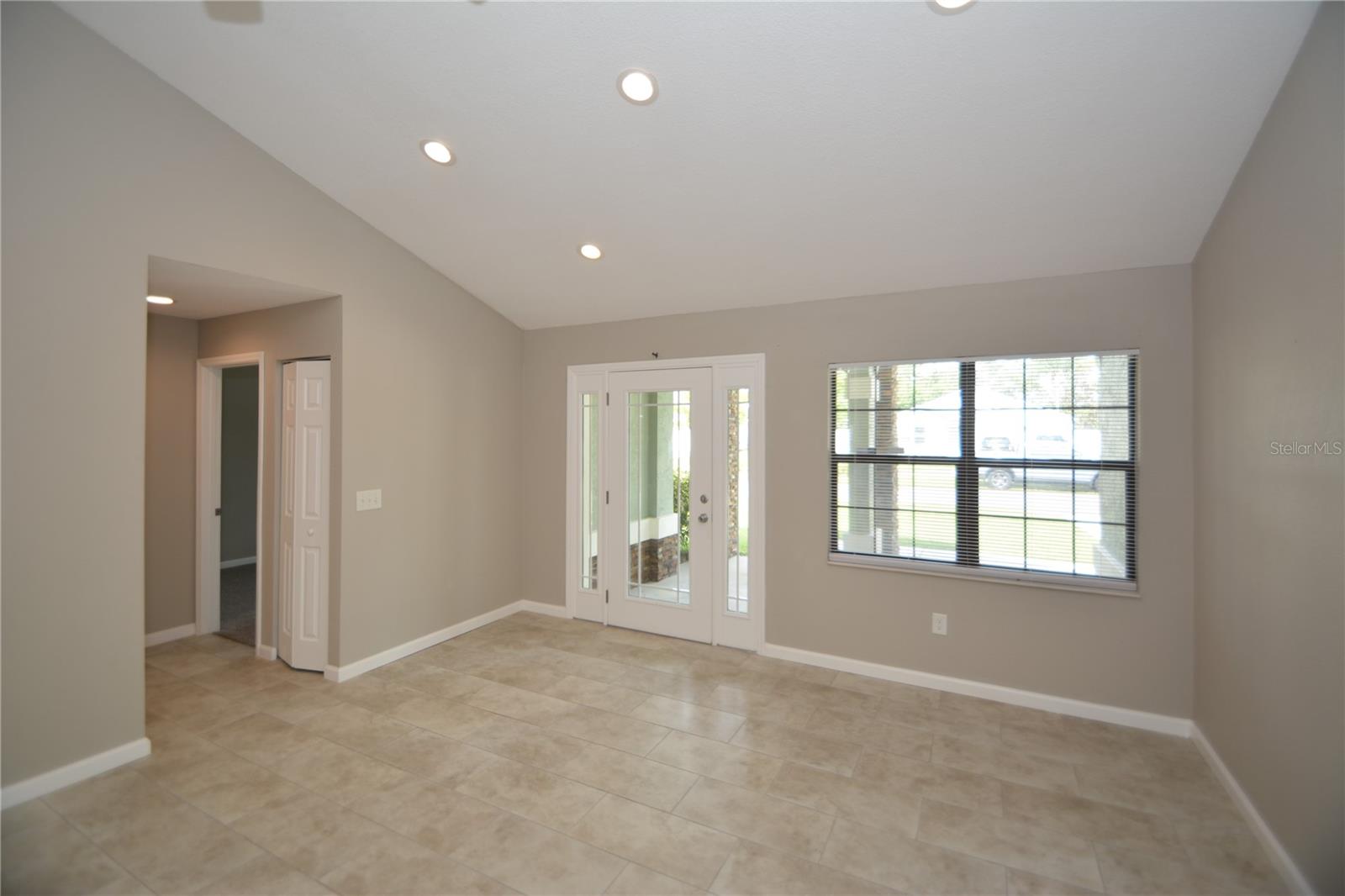 Image 25 of 37 For 17 Evansville Lane