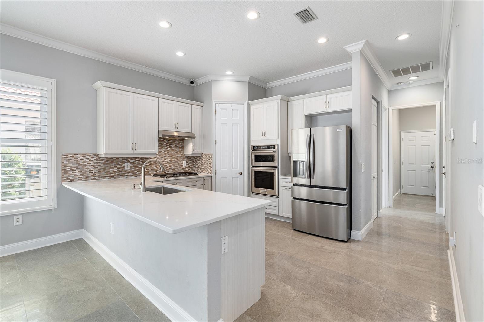 Image 15 of 54 For 17 Marbella Court