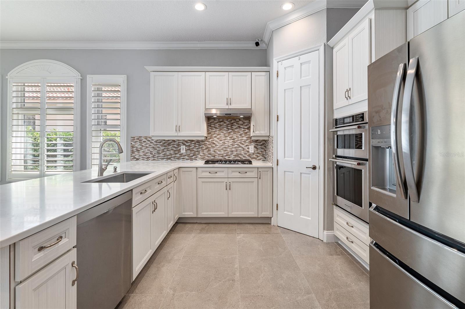 Image 16 of 54 For 17 Marbella Court