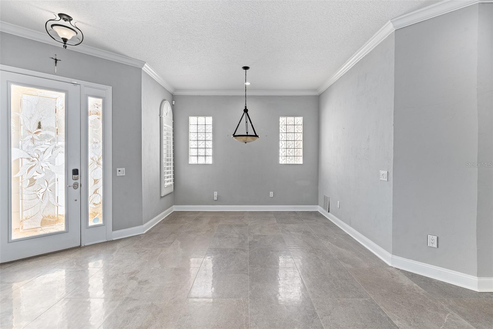 Image 4 of 54 For 17 Marbella Court