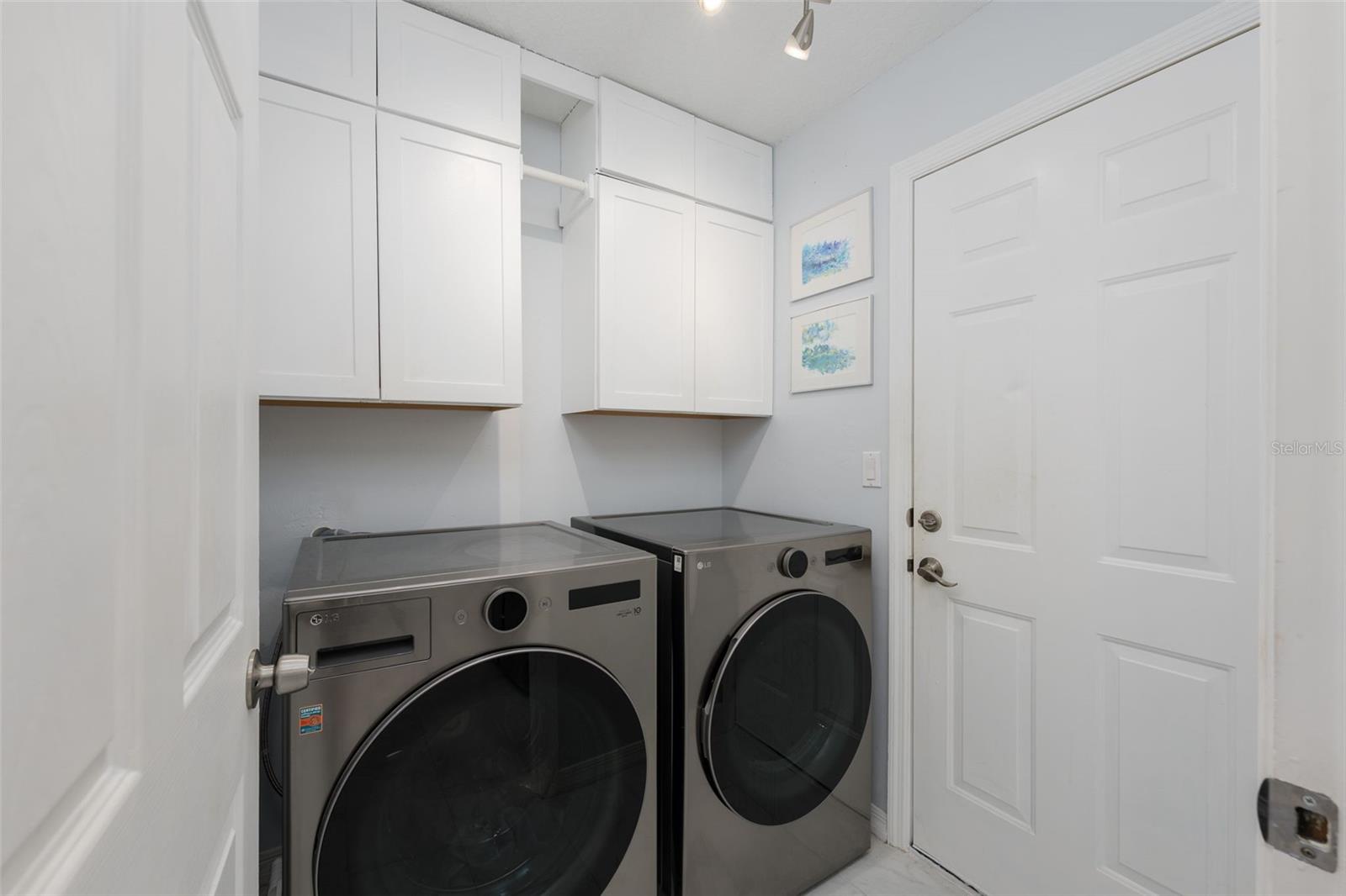 Image 26 of 61 For 34 San Carlos Drive