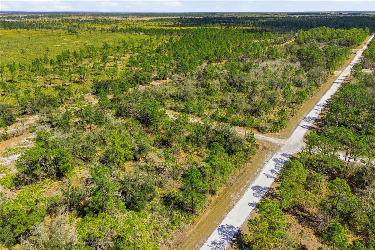 Image 3 of 8 For 602 Azalea Drive