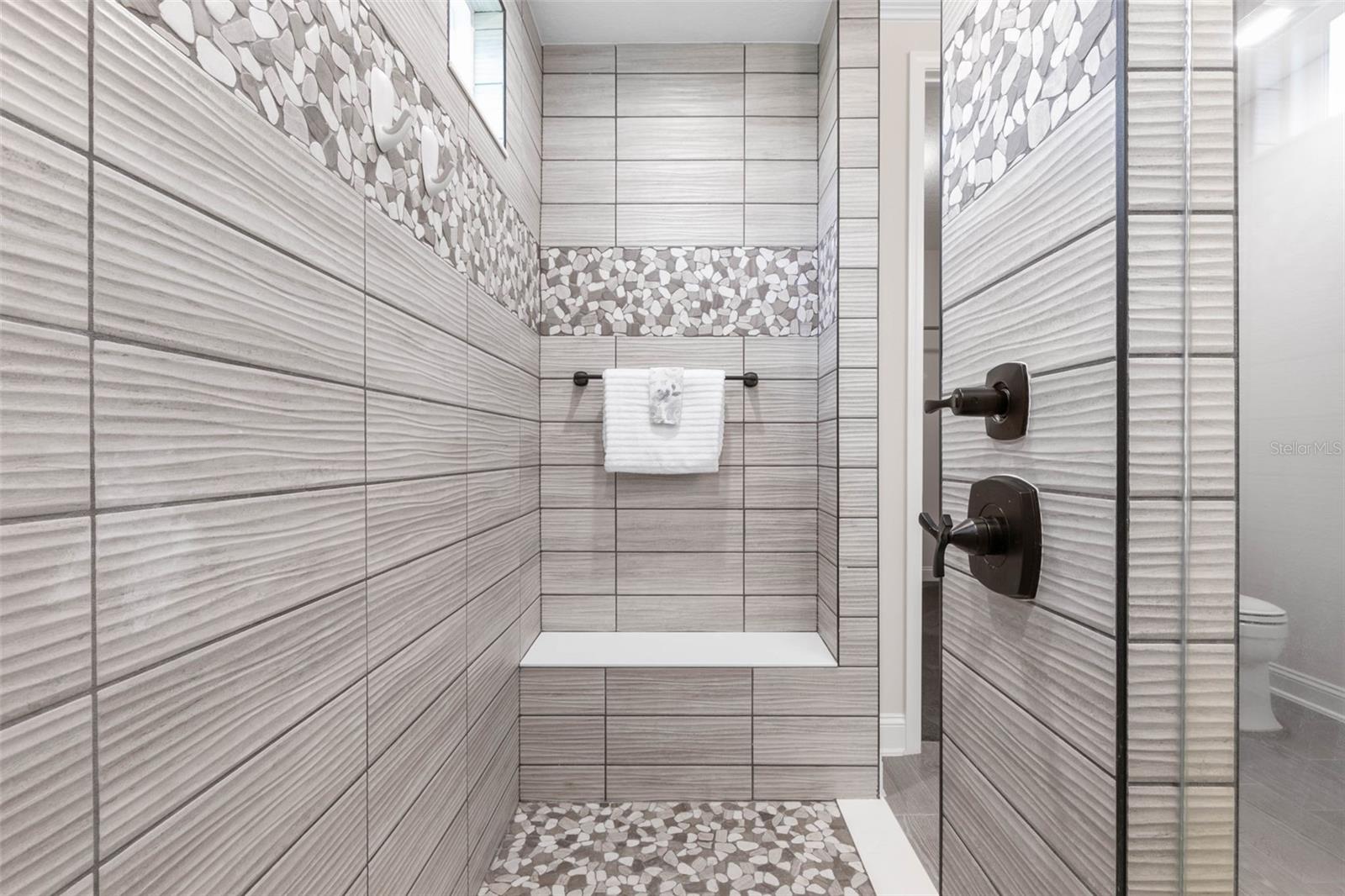 Image 22 of 45 For 13 Las Brisas Way