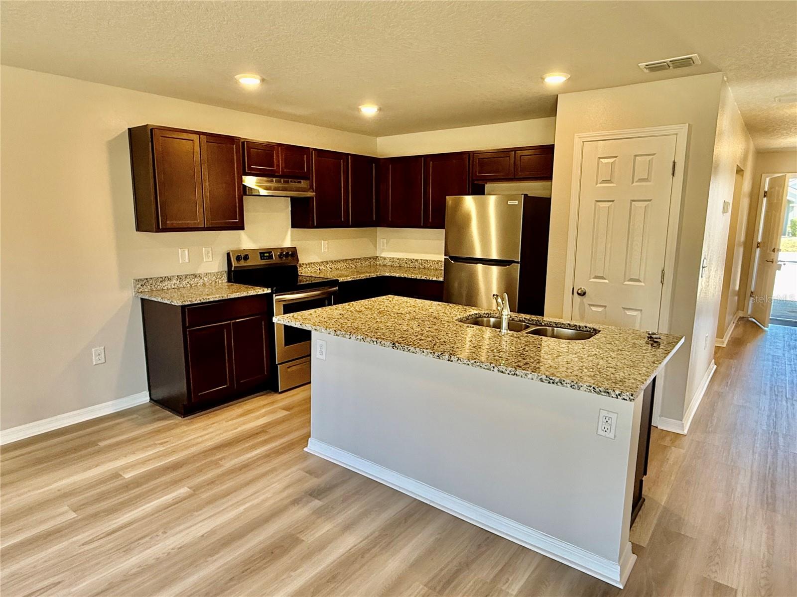 Image 18 of 26 For 49 Brunswick Lane A