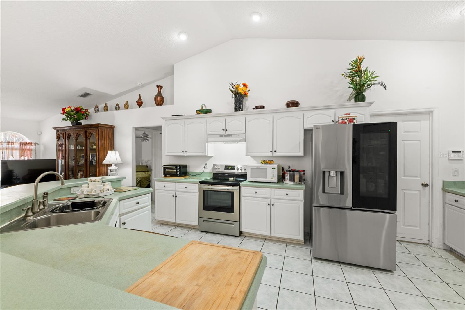 Image 5 of 33 For 1 Patchogue Lane