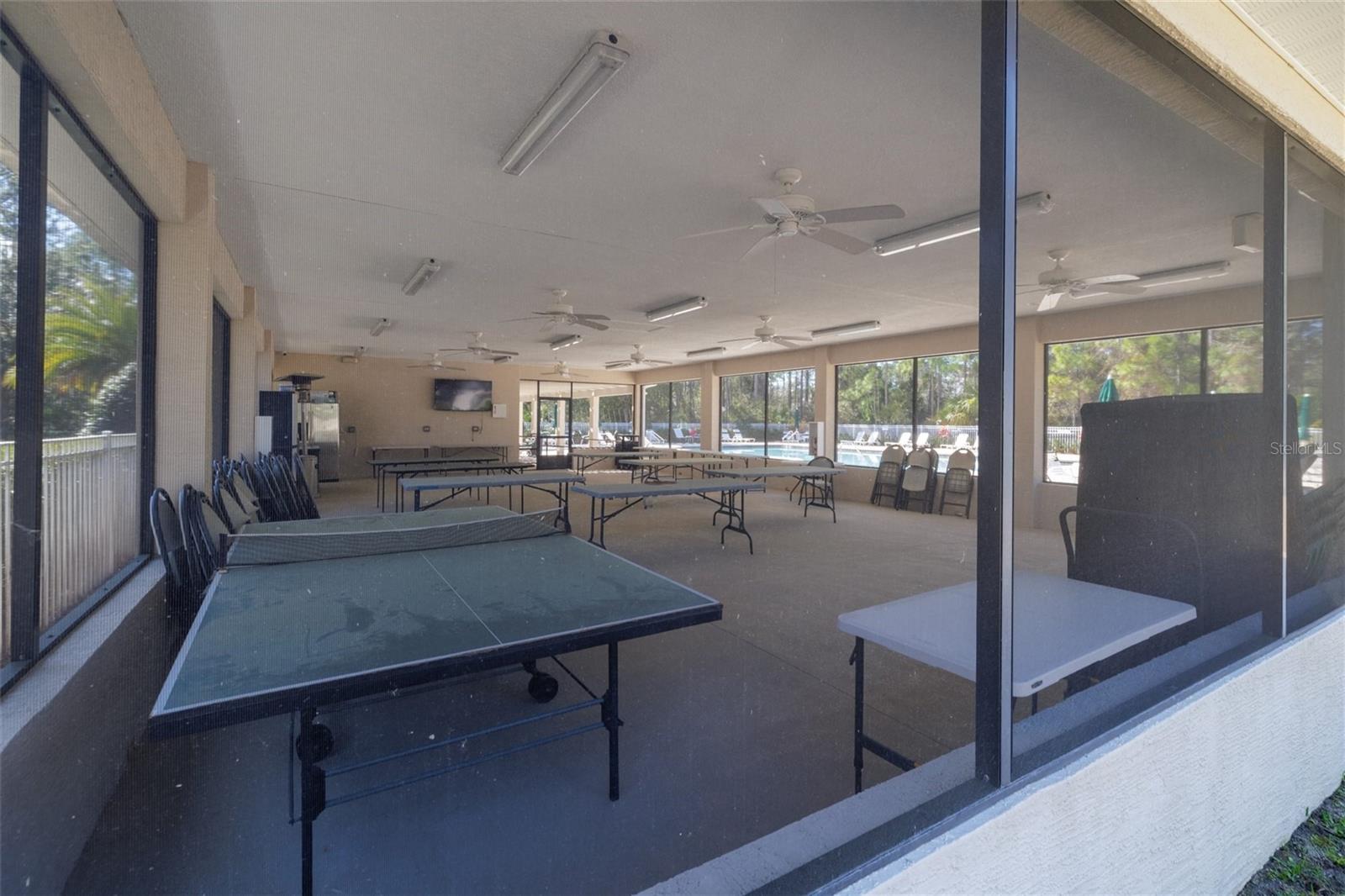 Image 32 of 33 For 124 Raintree Circle