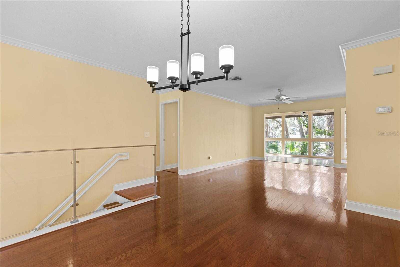 Image 10 of 84 For 24 Pinehurst Place 24