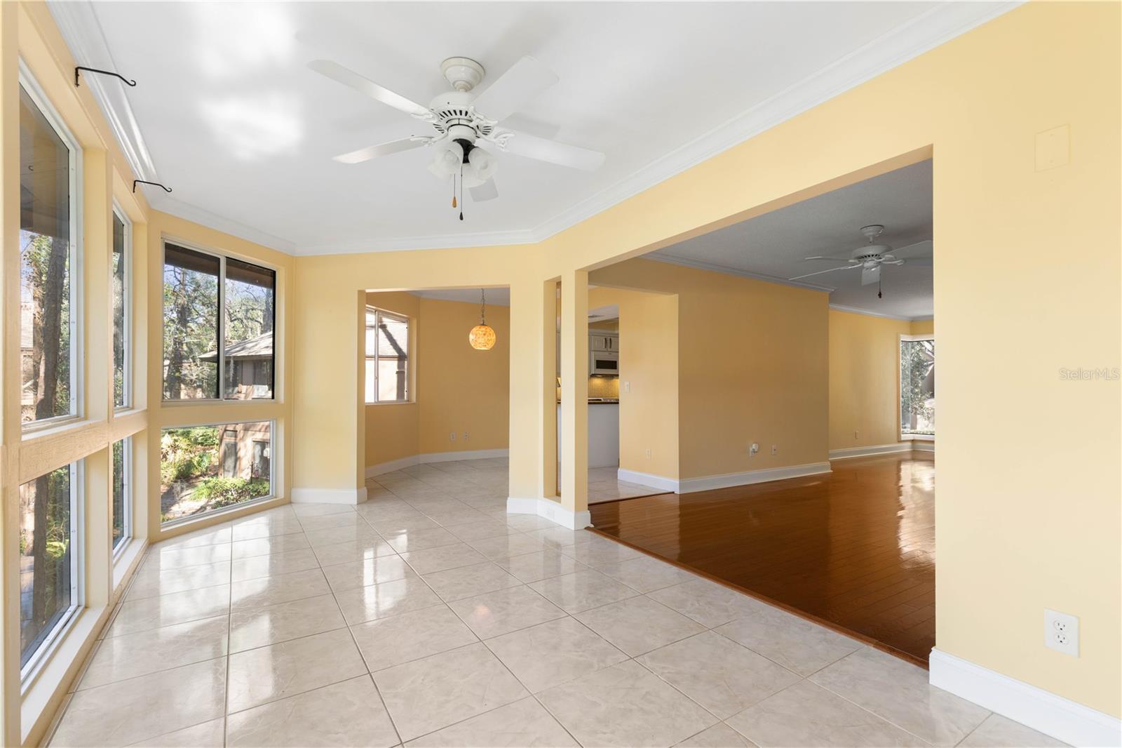 Image 14 of 84 For 24 Pinehurst Place 24