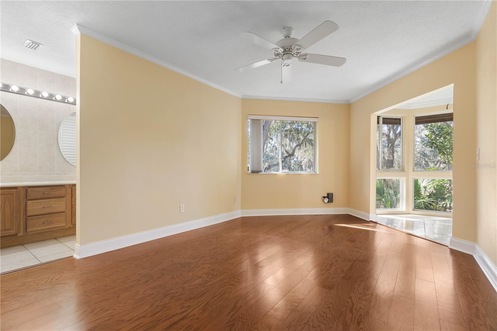 Image 28 of 84 For 24 Pinehurst Place 24