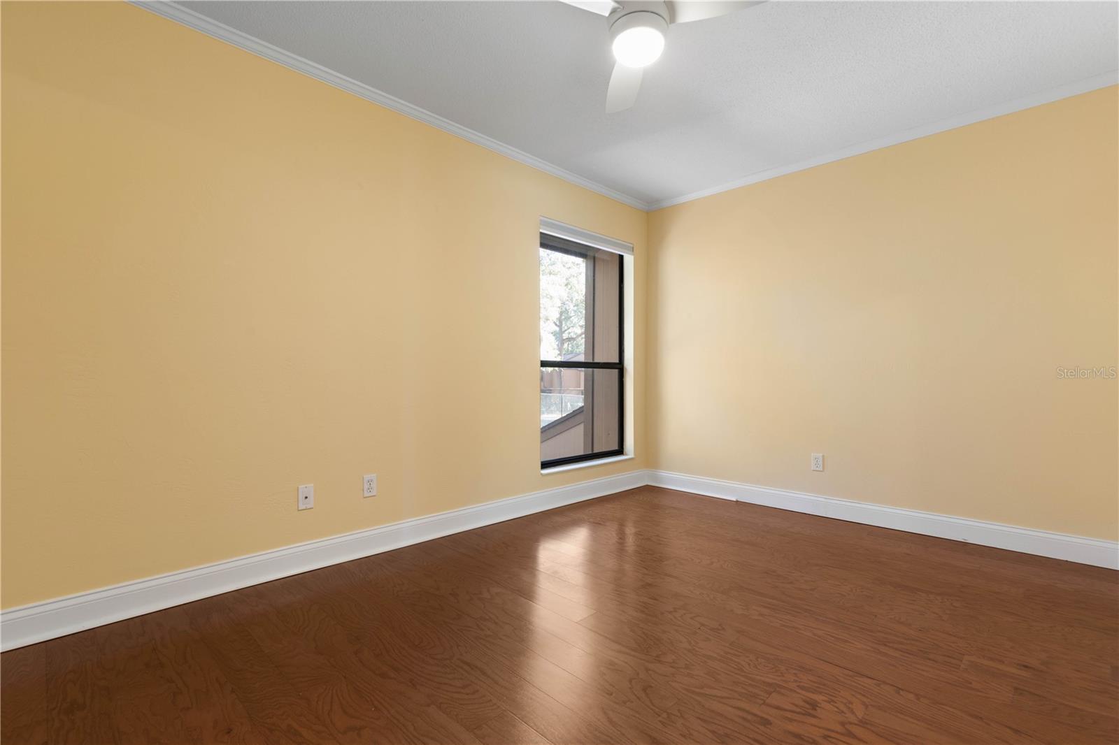 Image 34 of 84 For 24 Pinehurst Place 24