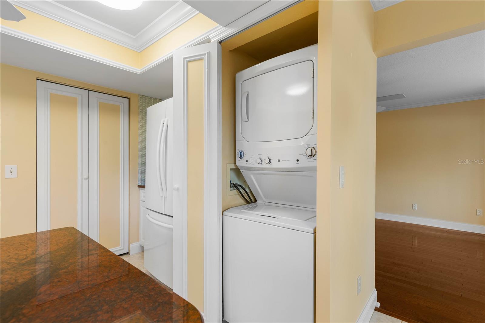 Image 37 of 84 For 24 Pinehurst Place 24