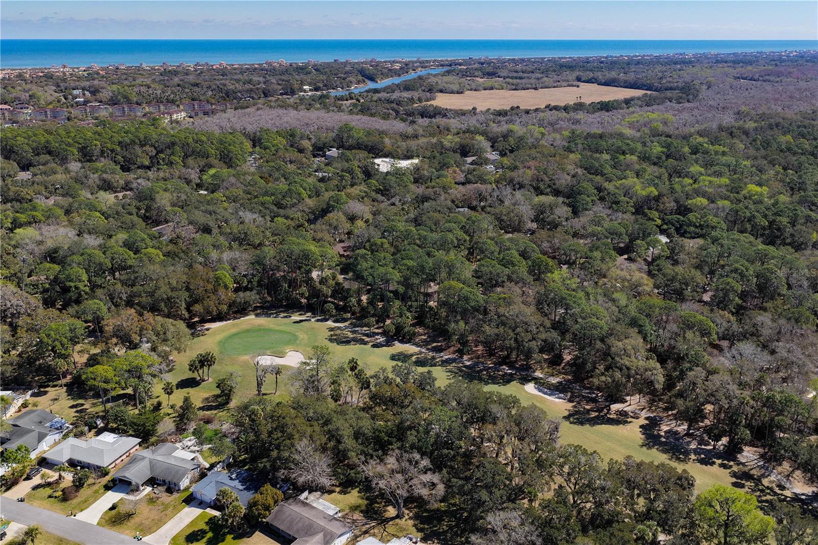 Image 44 of 84 For 24 Pinehurst Place 24