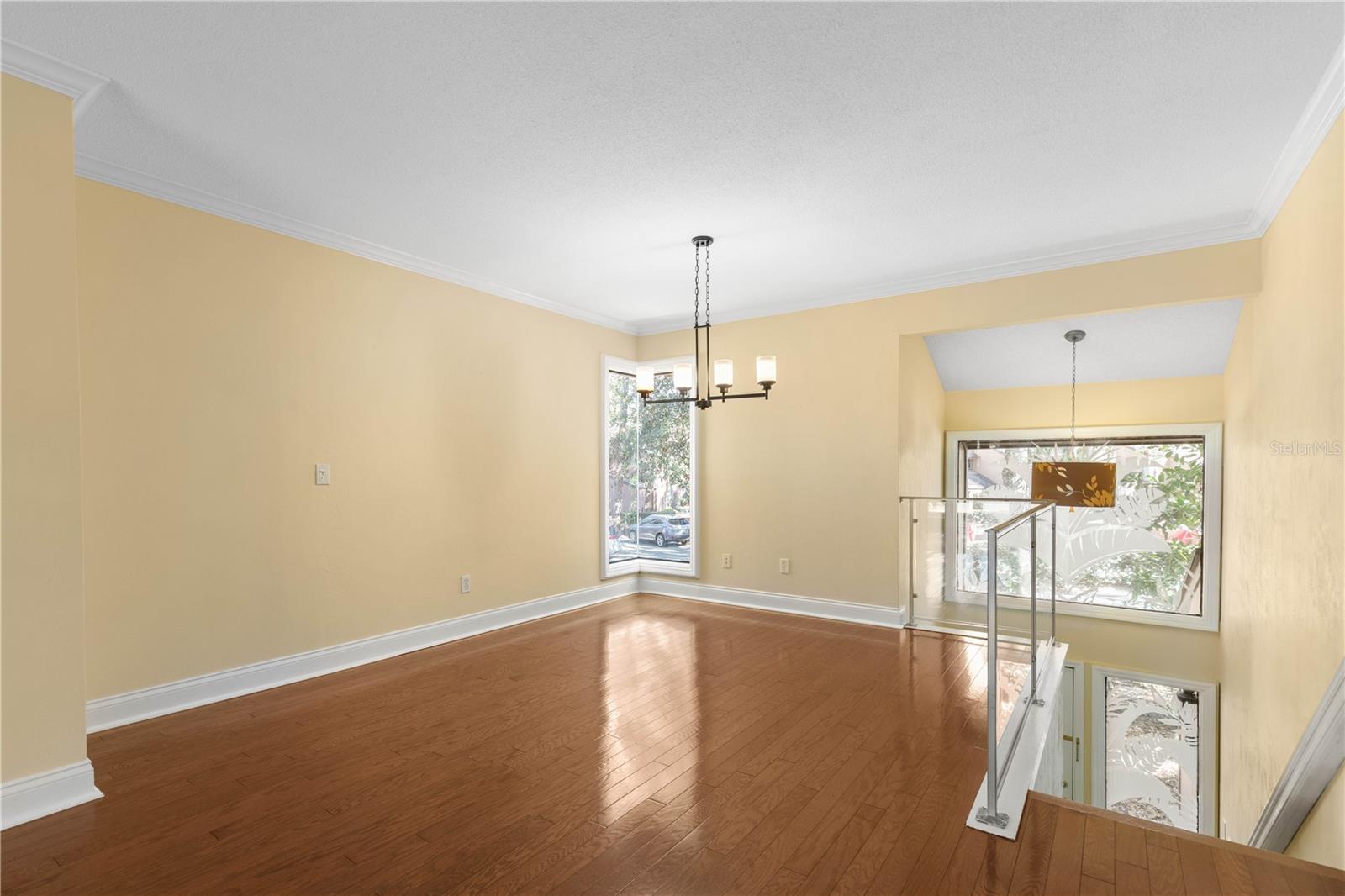 Image 8 of 84 For 24 Pinehurst Place 24