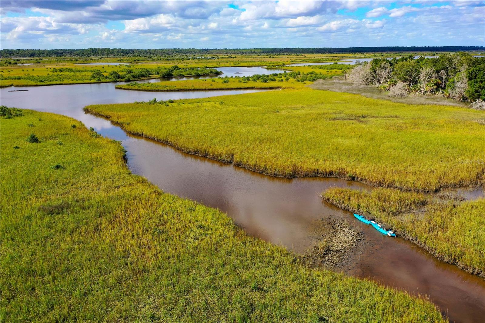 Image 83 of 84 For 24 Pinehurst Place 24