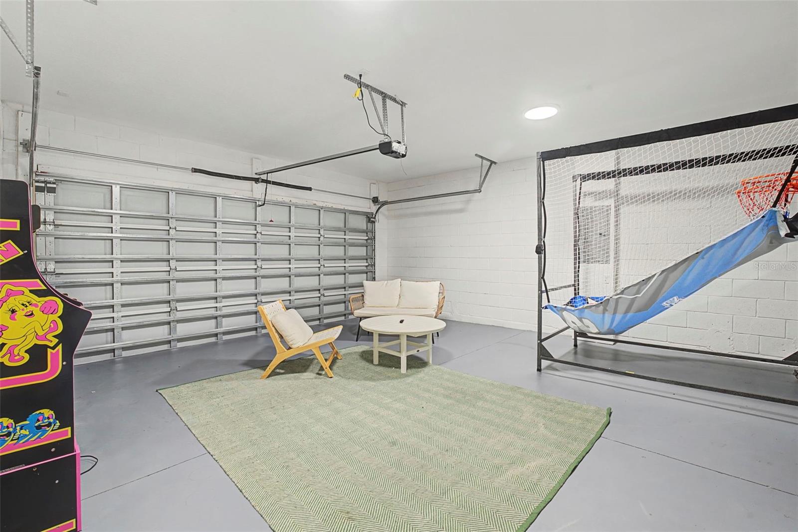 Image 13 of 60 For 108 Oceans Circle