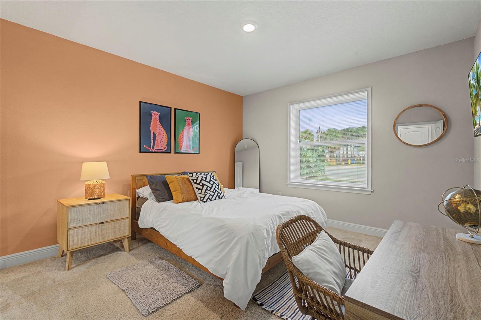 Image 20 of 60 For 108 Oceans Circle