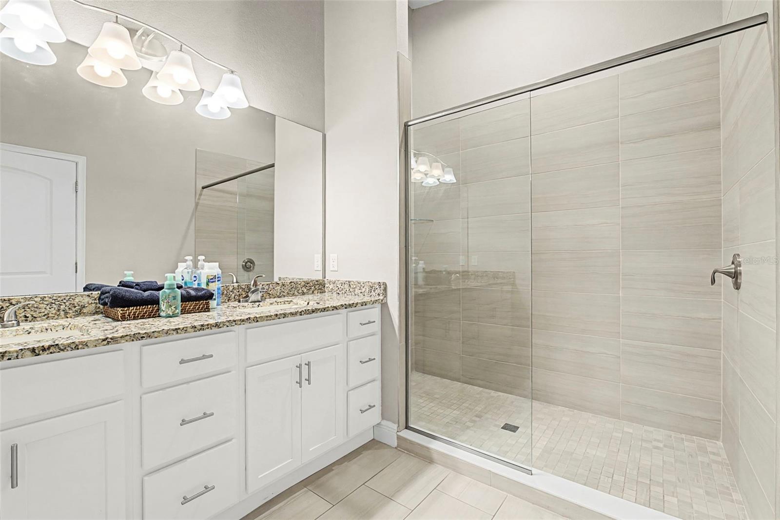 Image 31 of 60 For 108 Oceans Circle