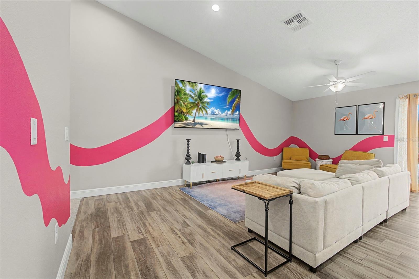 Image 32 of 60 For 108 Oceans Circle