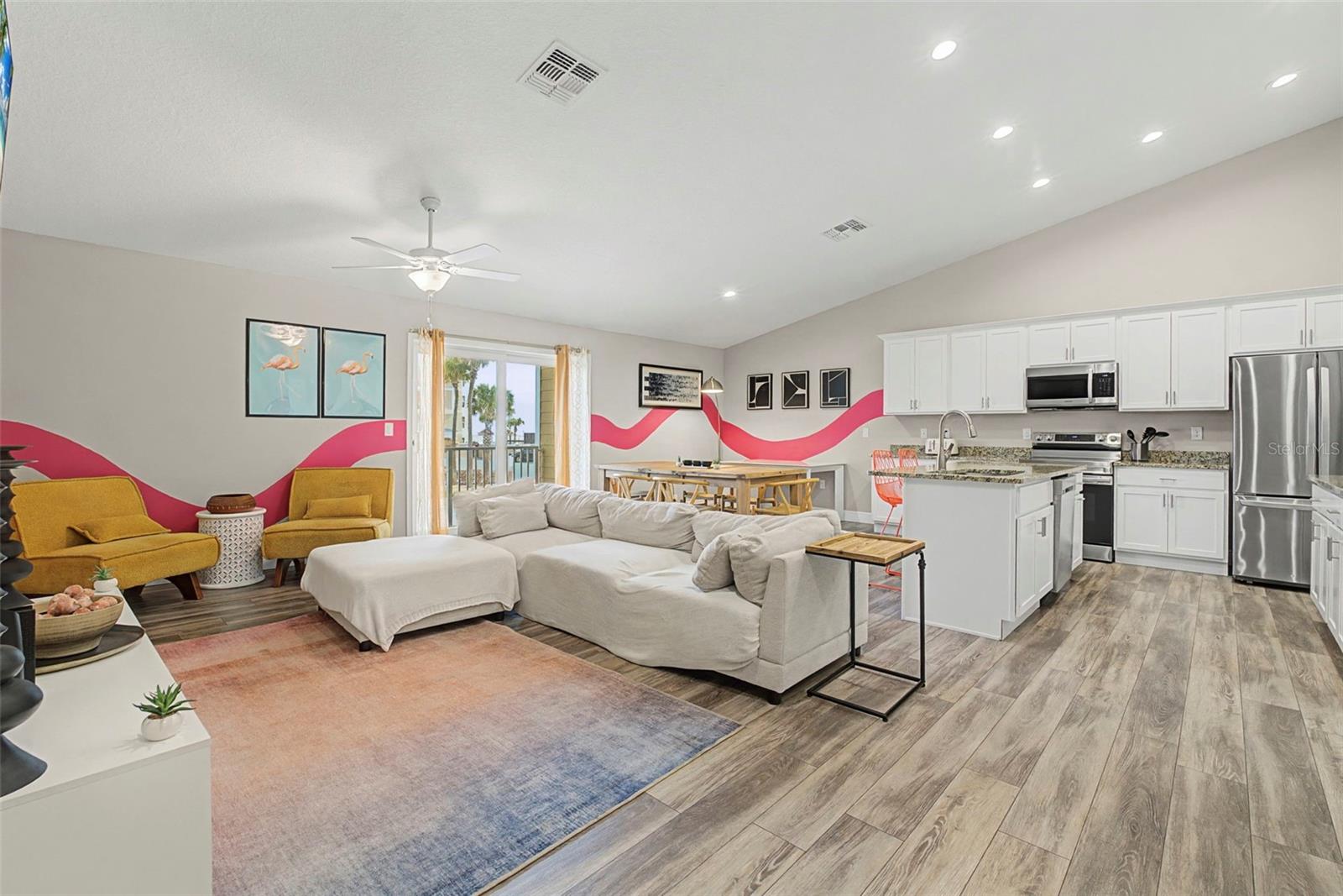 Image 33 of 60 For 108 Oceans Circle