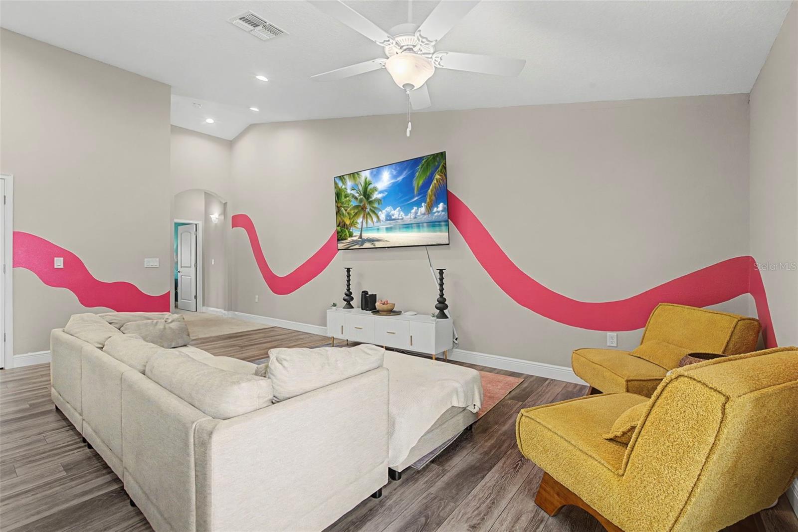 Image 35 of 60 For 108 Oceans Circle