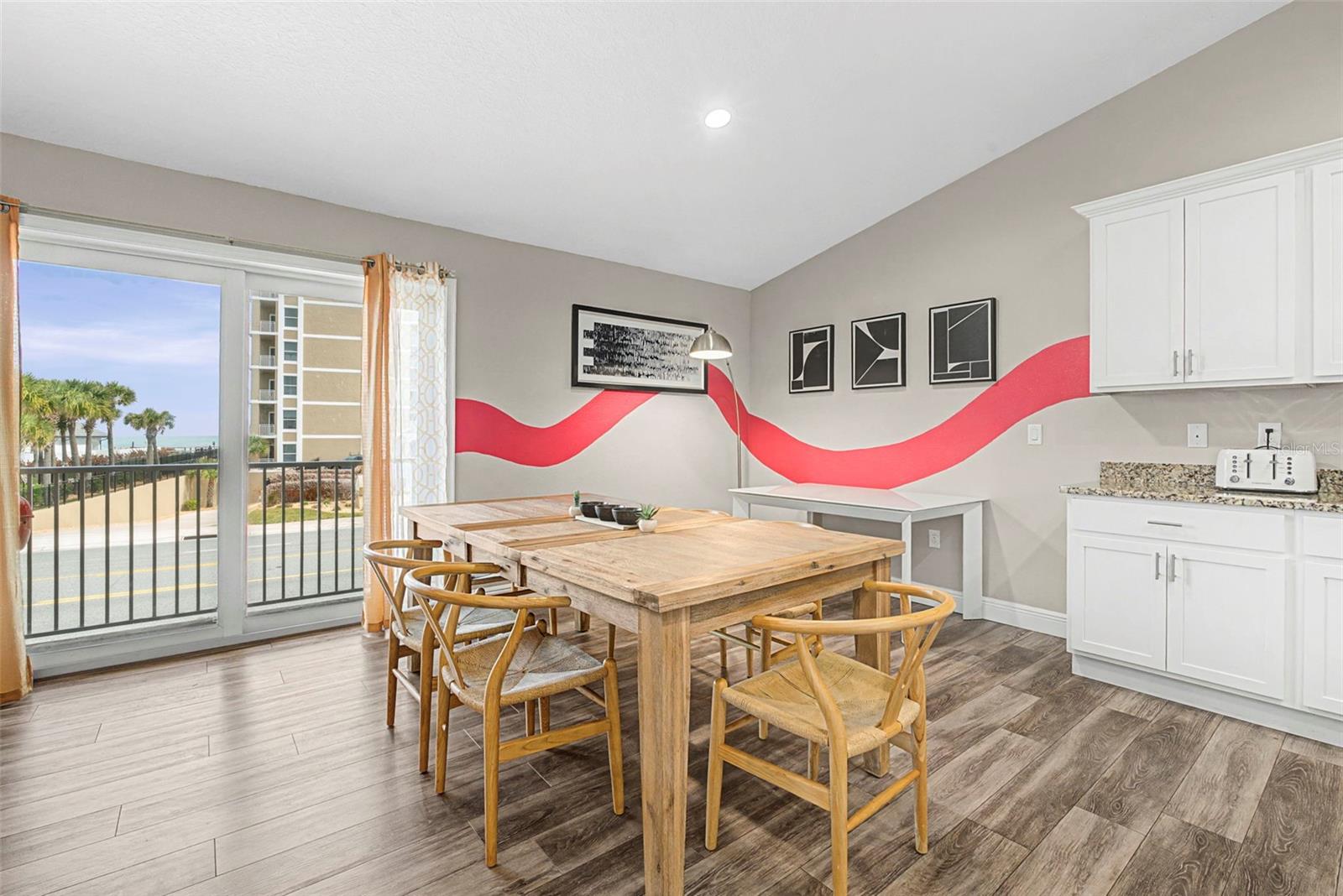 Image 37 of 60 For 108 Oceans Circle