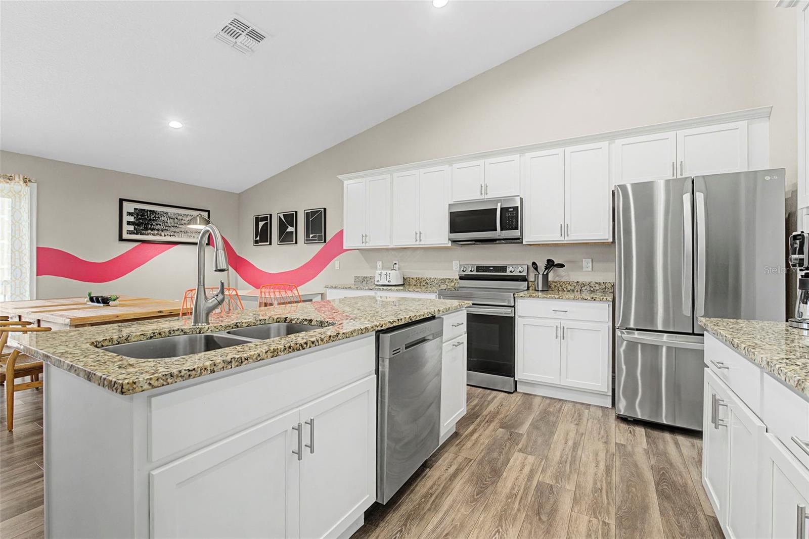 Image 39 of 60 For 108 Oceans Circle