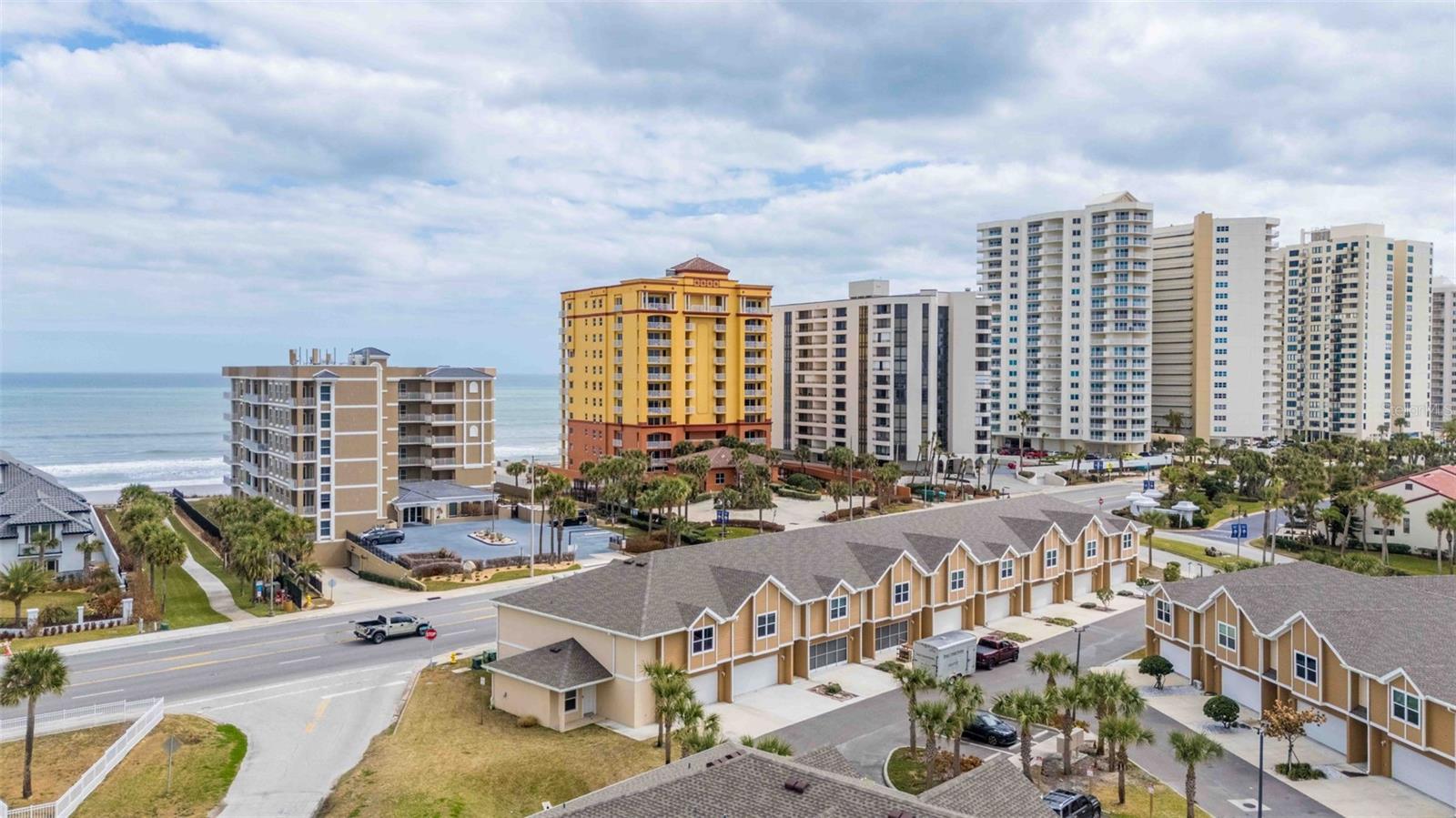 Image 49 of 60 For 108 Oceans Circle