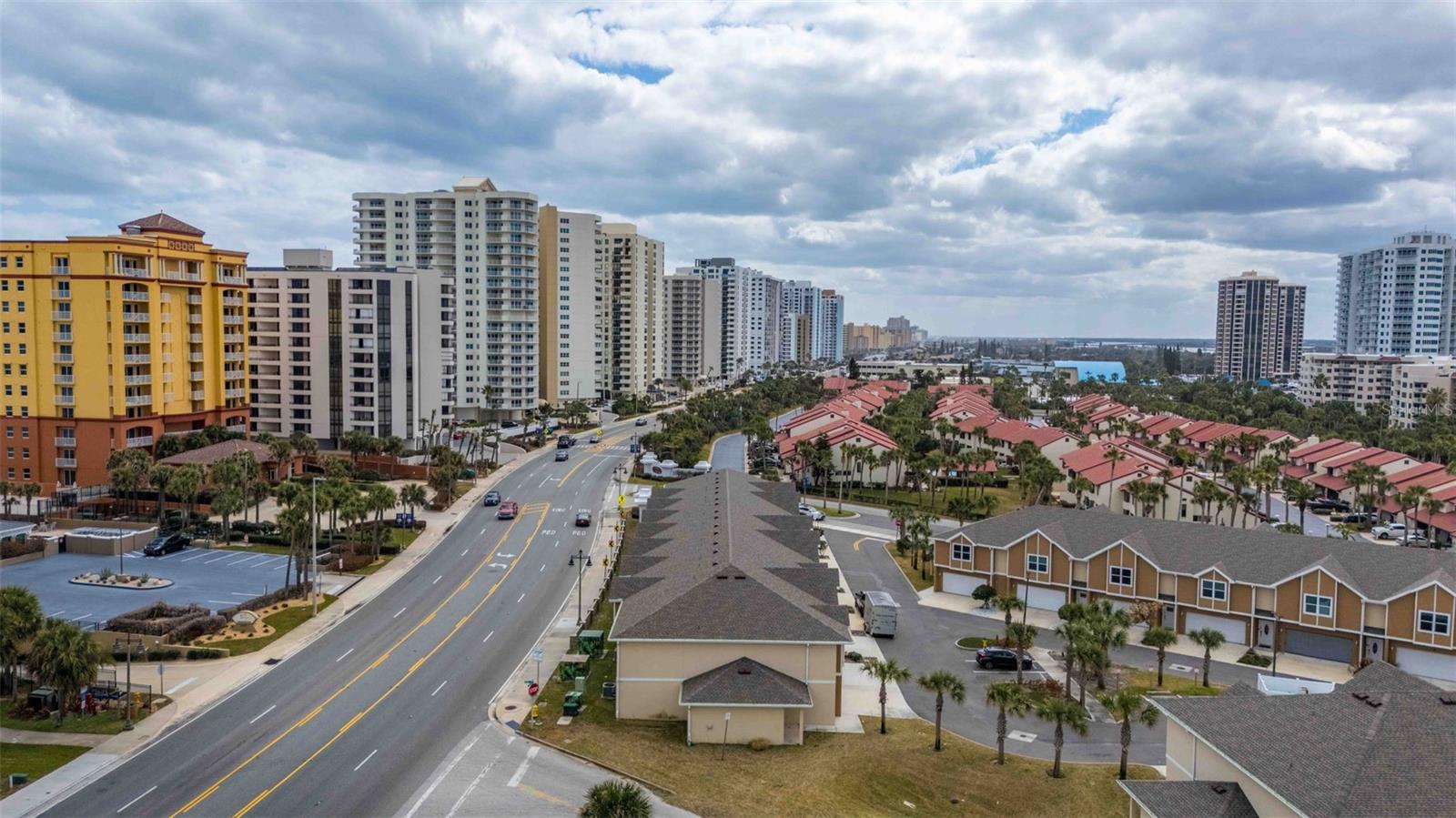 Image 55 of 60 For 108 Oceans Circle