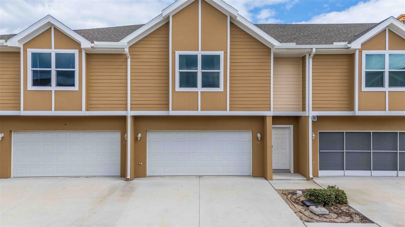 Image 7 of 60 For 108 Oceans Circle