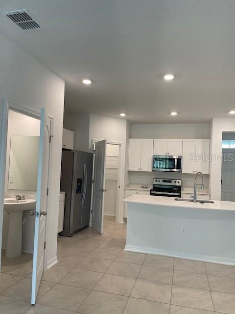 Image 5 of 9 For 281 Redbud Road