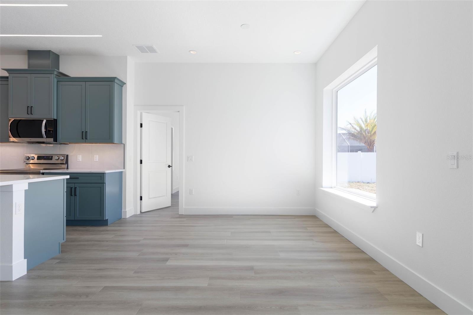 Image 12 of 66 For 70 Bennett Lane