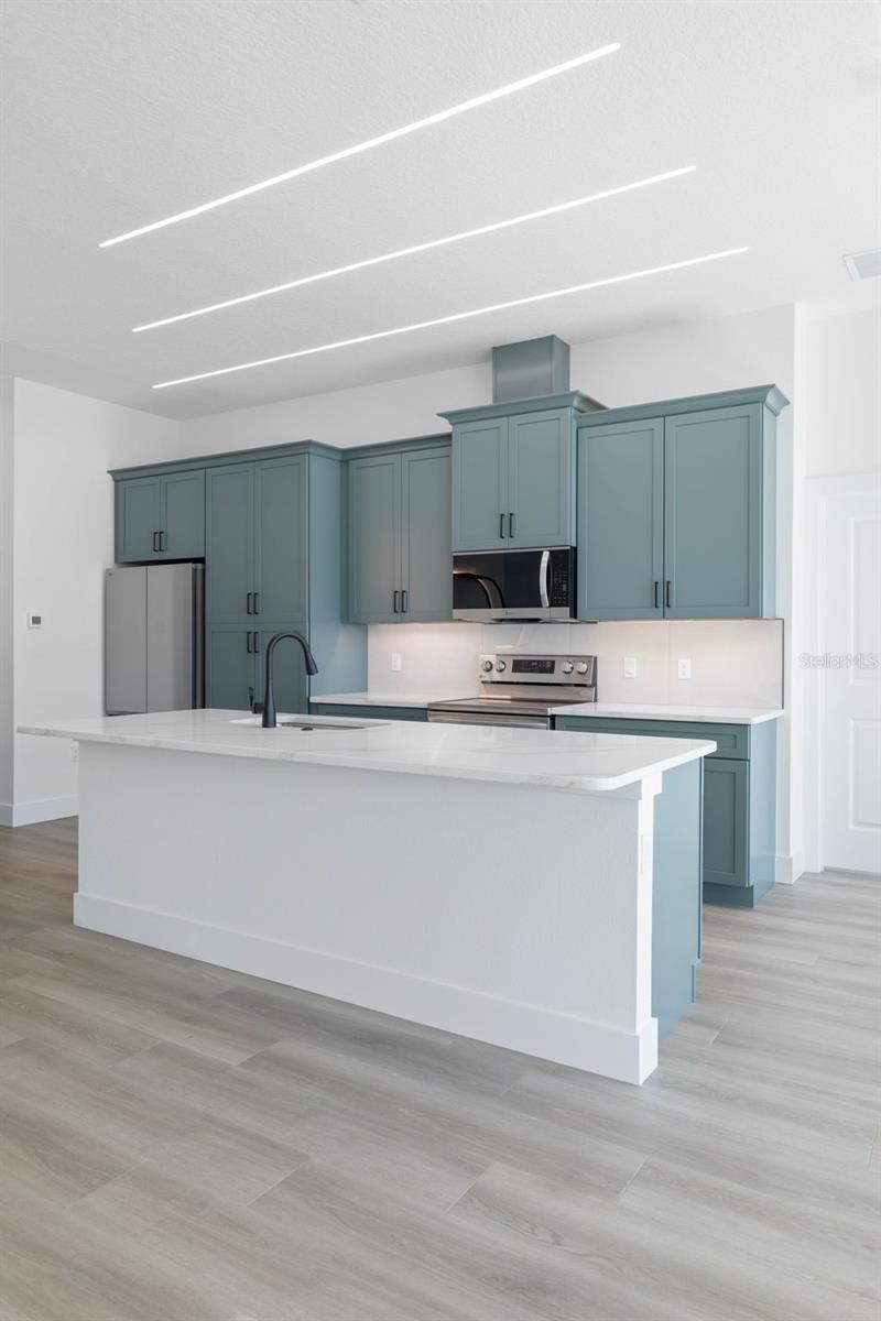 Image 15 of 66 For 70 Bennett Lane