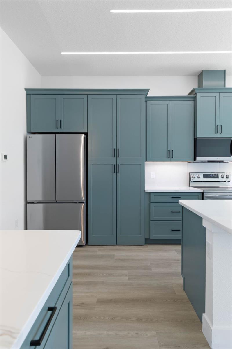 Image 16 of 66 For 70 Bennett Lane