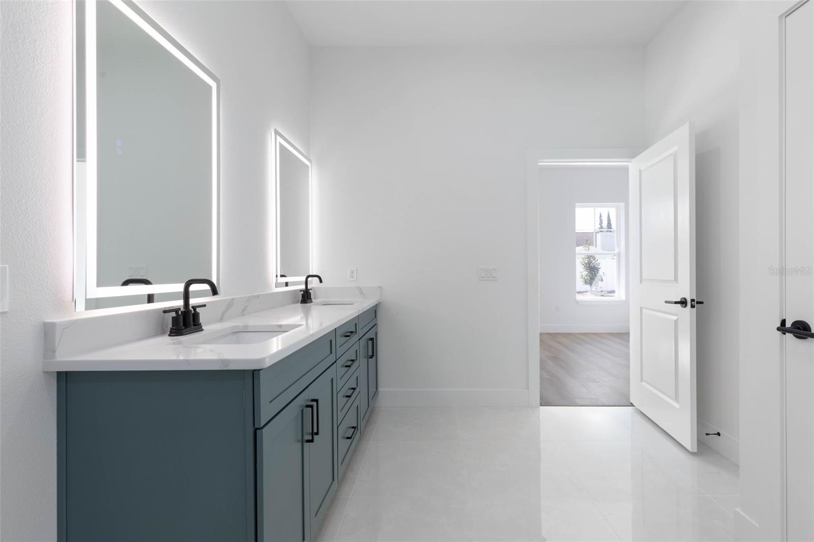 Image 35 of 66 For 70 Bennett Lane