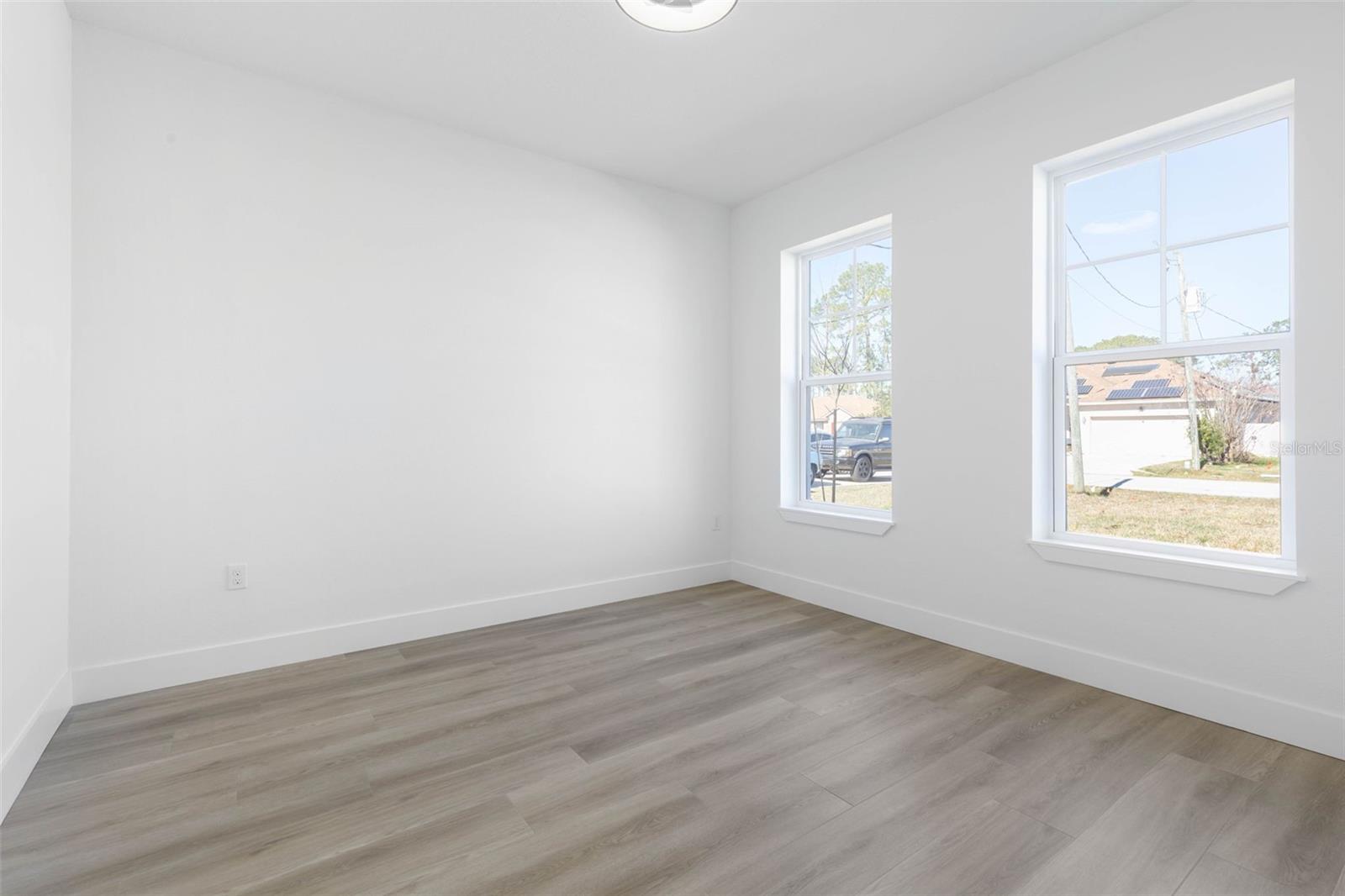 Image 48 of 66 For 70 Bennett Lane