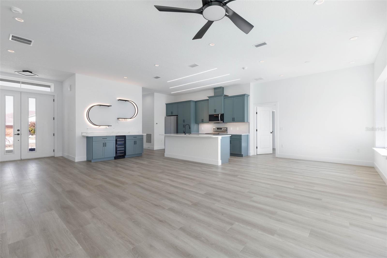 Image 5 of 66 For 70 Bennett Lane