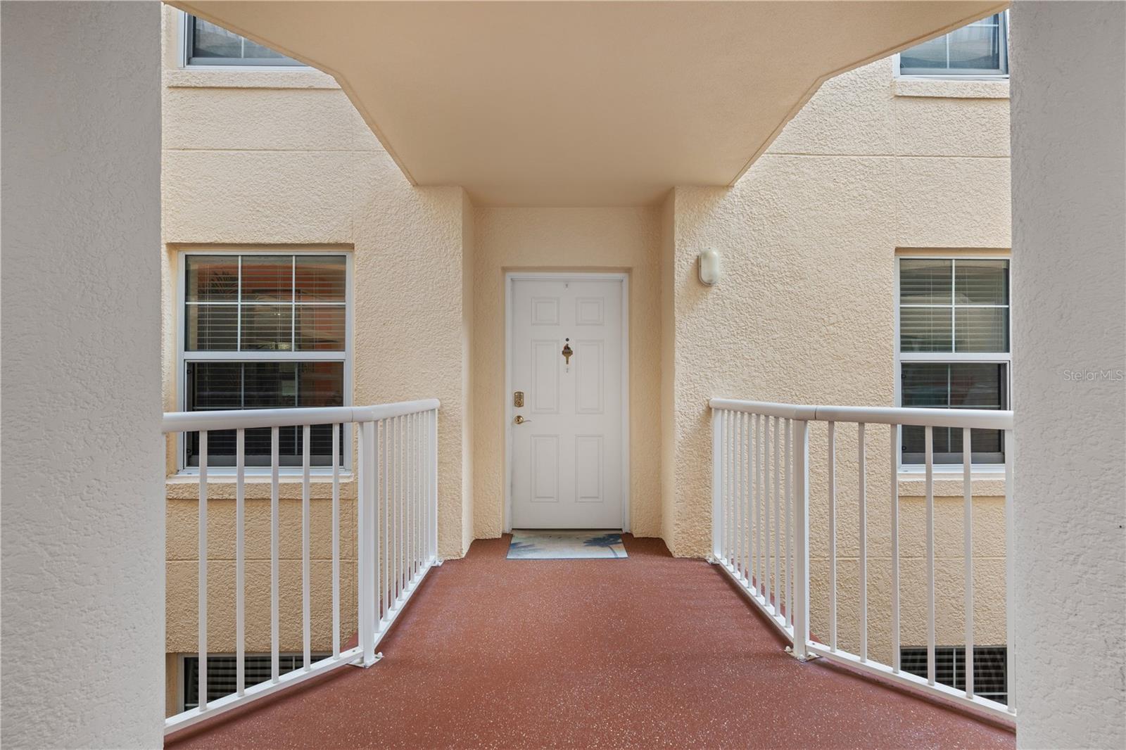 Image 5 of 30 For 4670 Links Village Drive A505